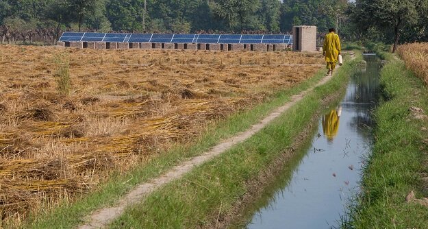 Solar Power Sparks Change in Sindh’s Rural Communities